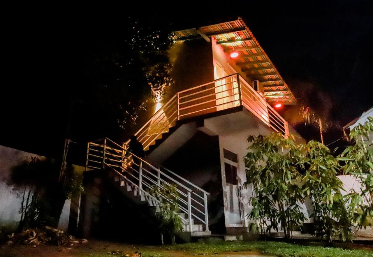 Stairway Way To Heaven Apartment อัมบาลังโกดา ภายนอก รูปภาพ