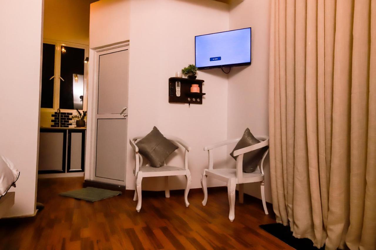 Stairway Way To Heaven Apartment อัมบาลังโกดา ภายนอก รูปภาพ
