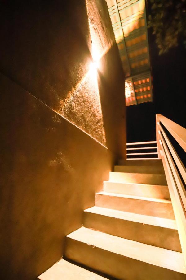 Stairway Way To Heaven Apartment อัมบาลังโกดา ภายนอก รูปภาพ